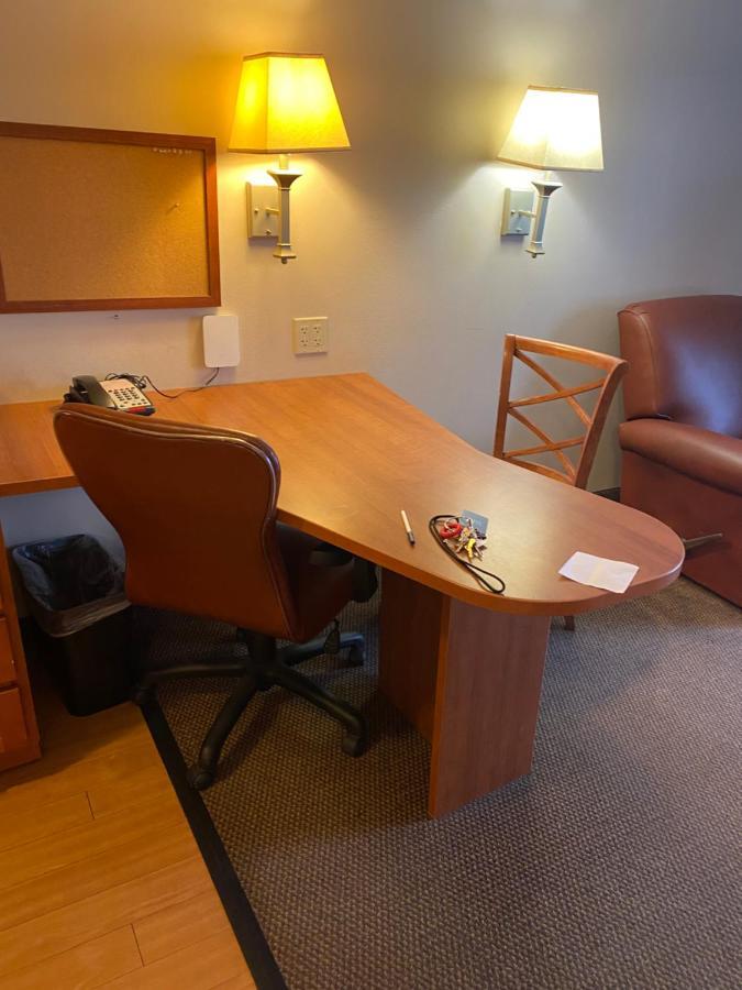 Candlewood Williamsport By Ihg Екстер'єр фото