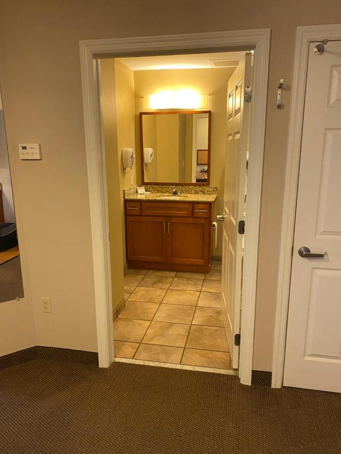 Candlewood Williamsport By Ihg Екстер'єр фото