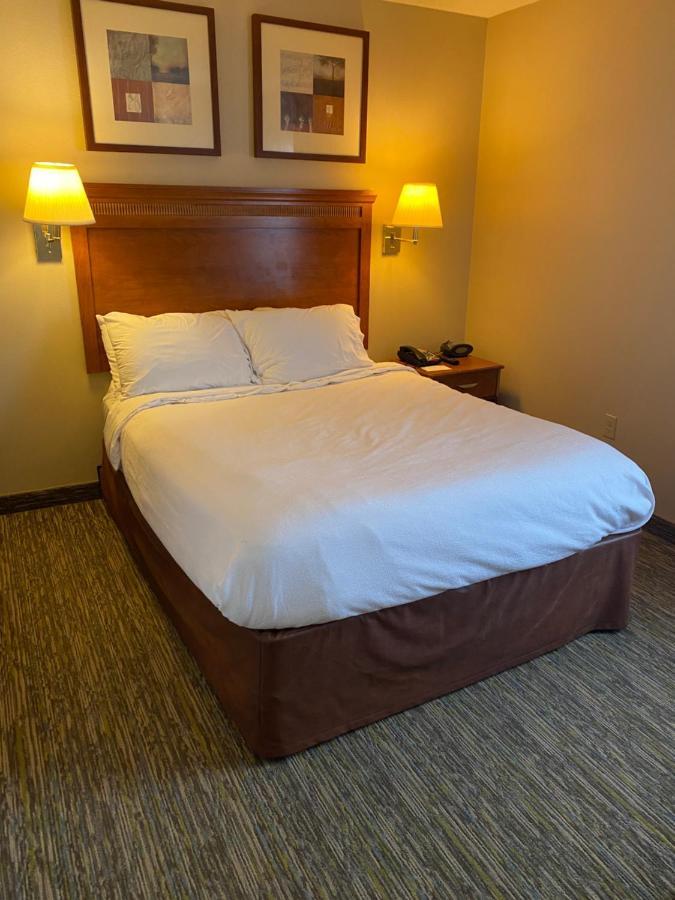 Candlewood Williamsport By Ihg Екстер'єр фото